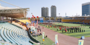 2025第二十三届玉珠峰登山大会在格尔木启幕